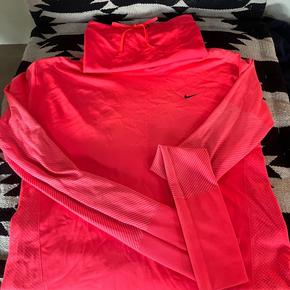 Long sleeve NIKE running top dri fit